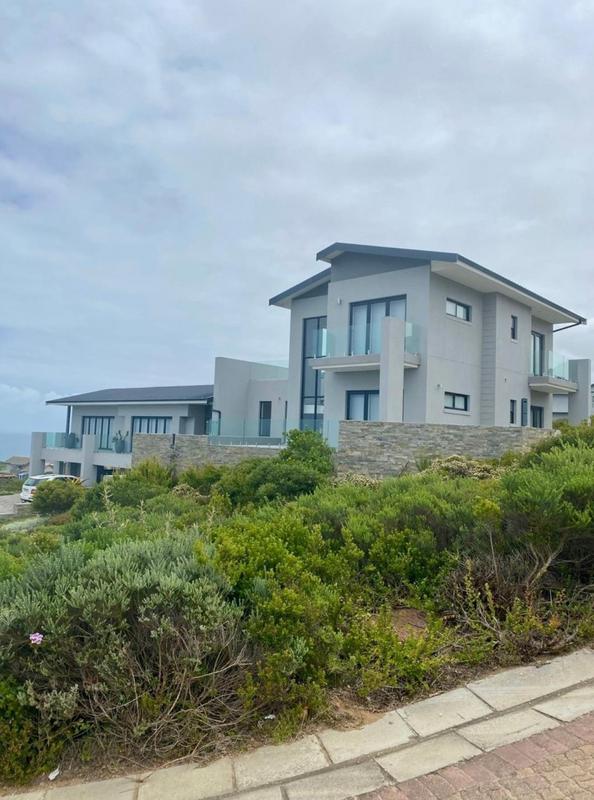 5 Bedroom Property for Sale in Pinnacle Point Golf Estate Western Cape